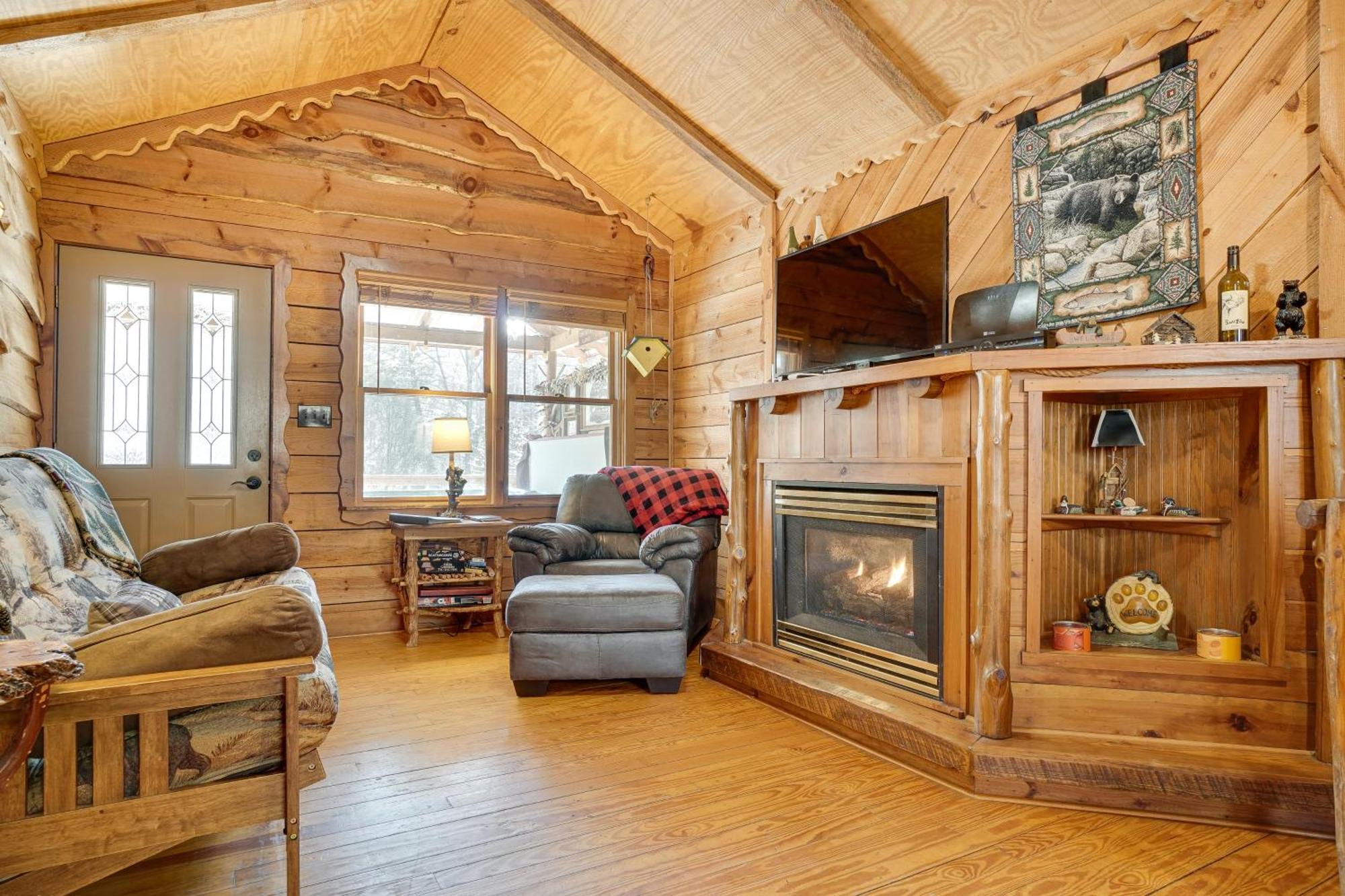 Secluded Family Retreat In Dahlonega With Hot Tub! Villa Eksteriør billede