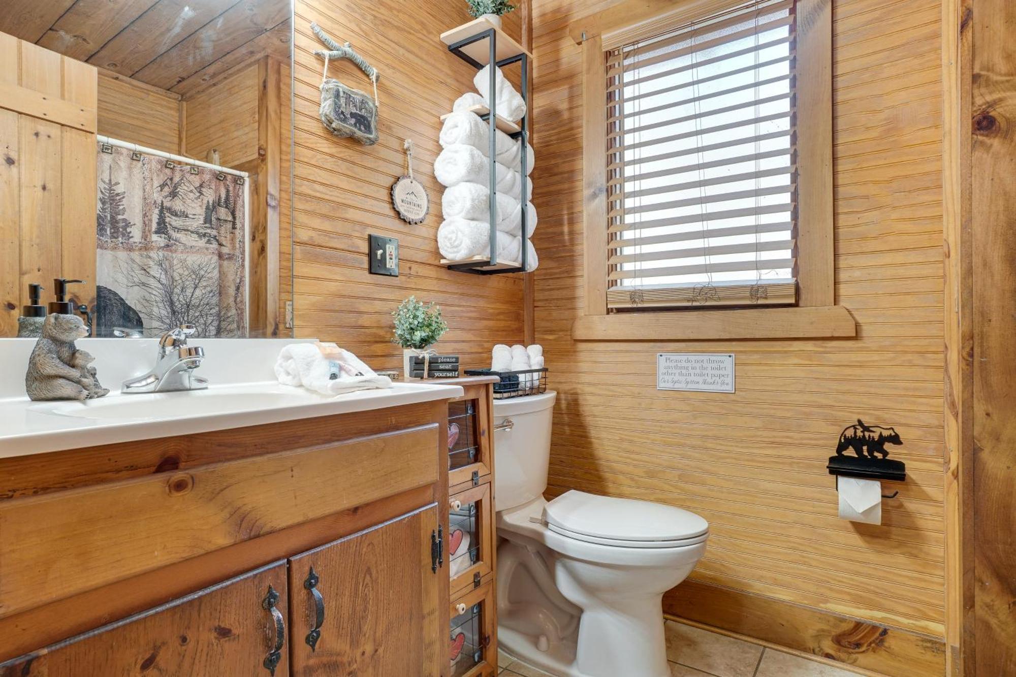 Secluded Family Retreat In Dahlonega With Hot Tub! Villa Eksteriør billede